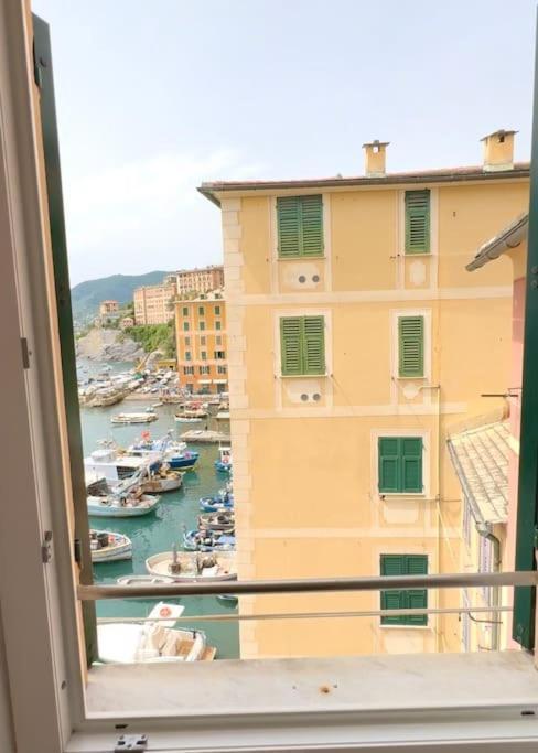 Attico Sul Porticciolo Antico Di Camogli Apartment Bagian luar foto