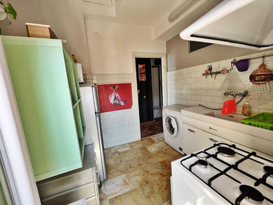 Attico Sul Porticciolo Antico Di Camogli Apartment Bagian luar foto
